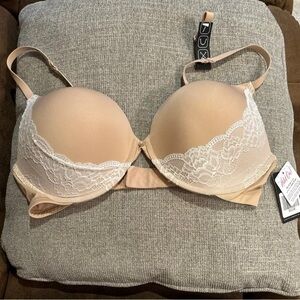 Essential Bodywearar Buff Piper Push-up bra. NWT 38E